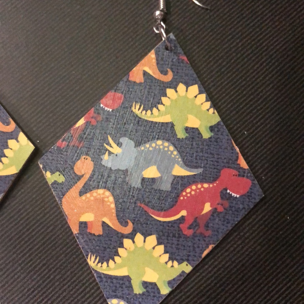 Dino dangles - Picture 3 of 4
